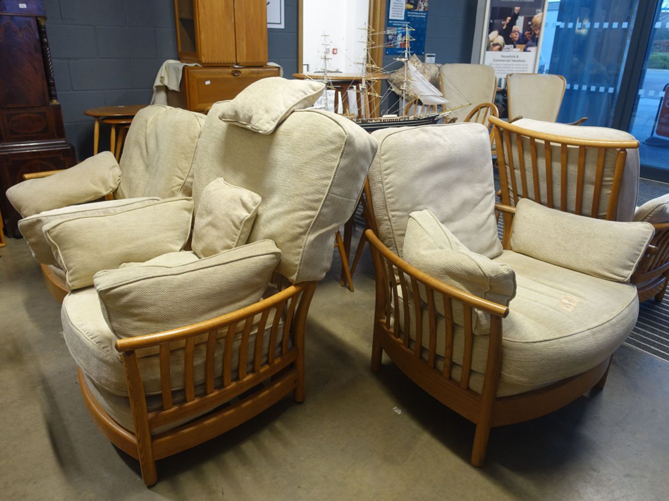 Saleroom 5 Weekly Furniture & Effects