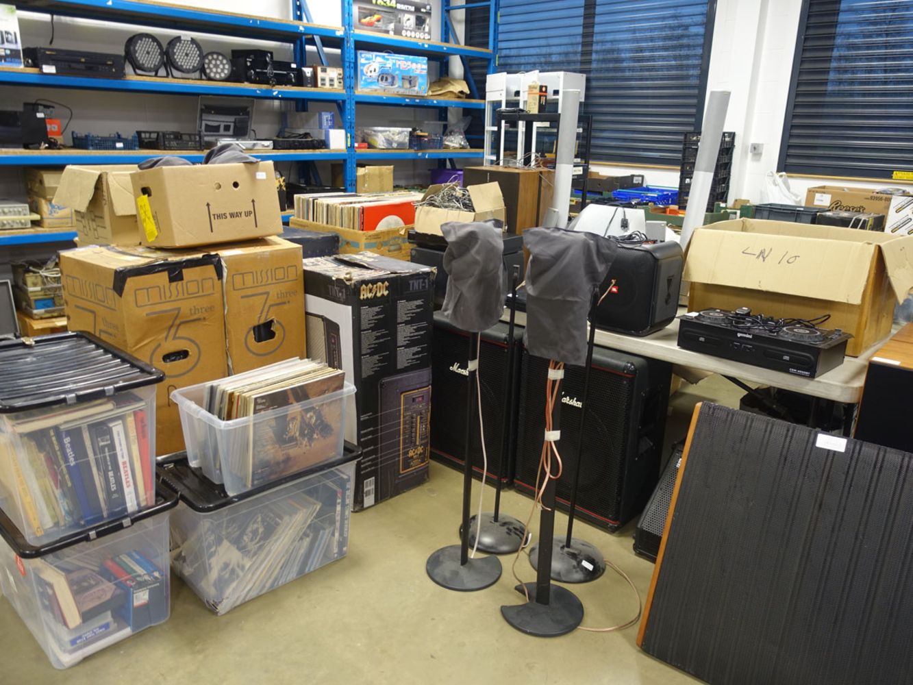 Saleroom 2 Weekly Electrical & Collectable Items