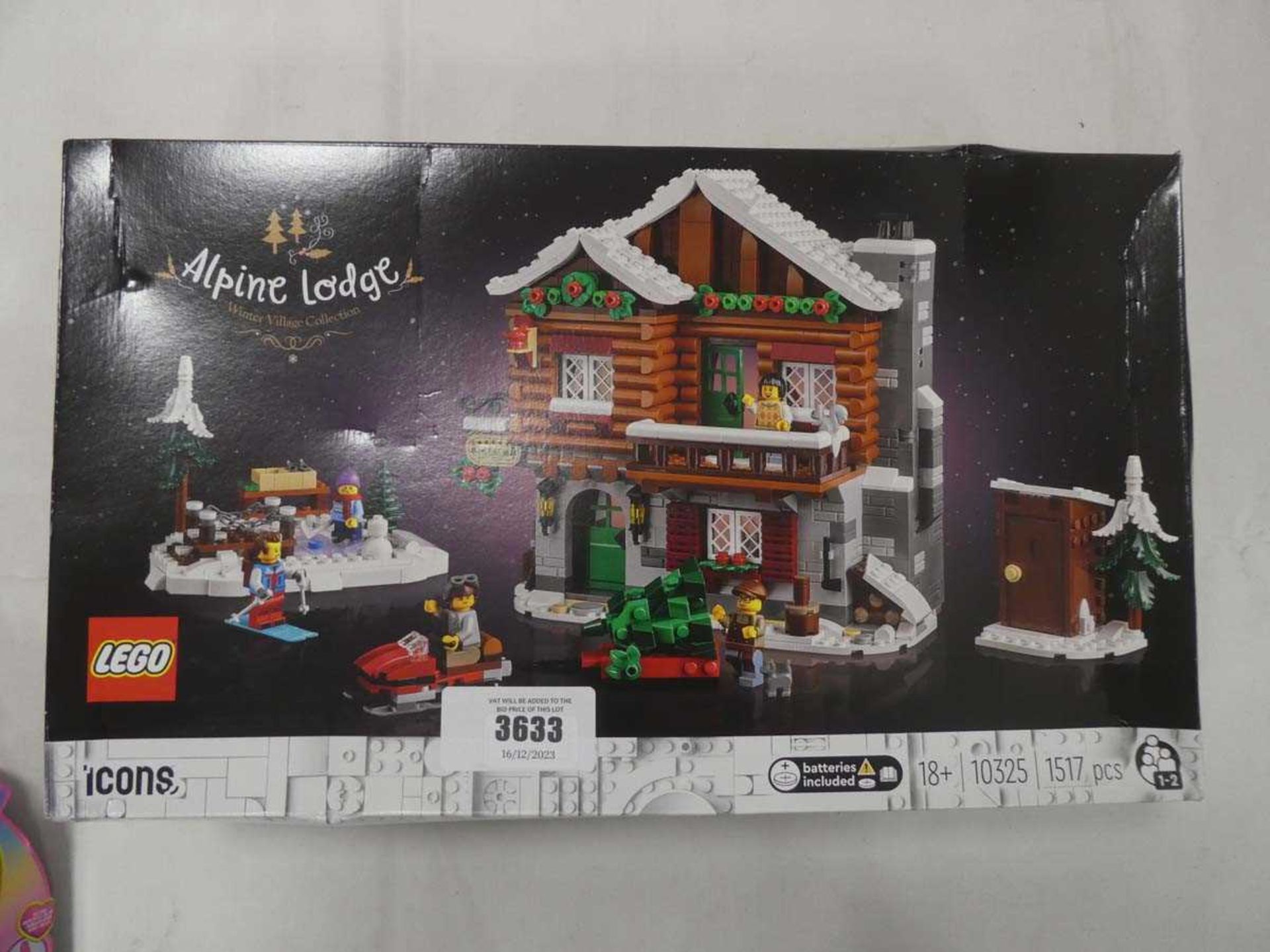 +VAT Lego Icons alpine lodge winter village collection (slight damage to box)