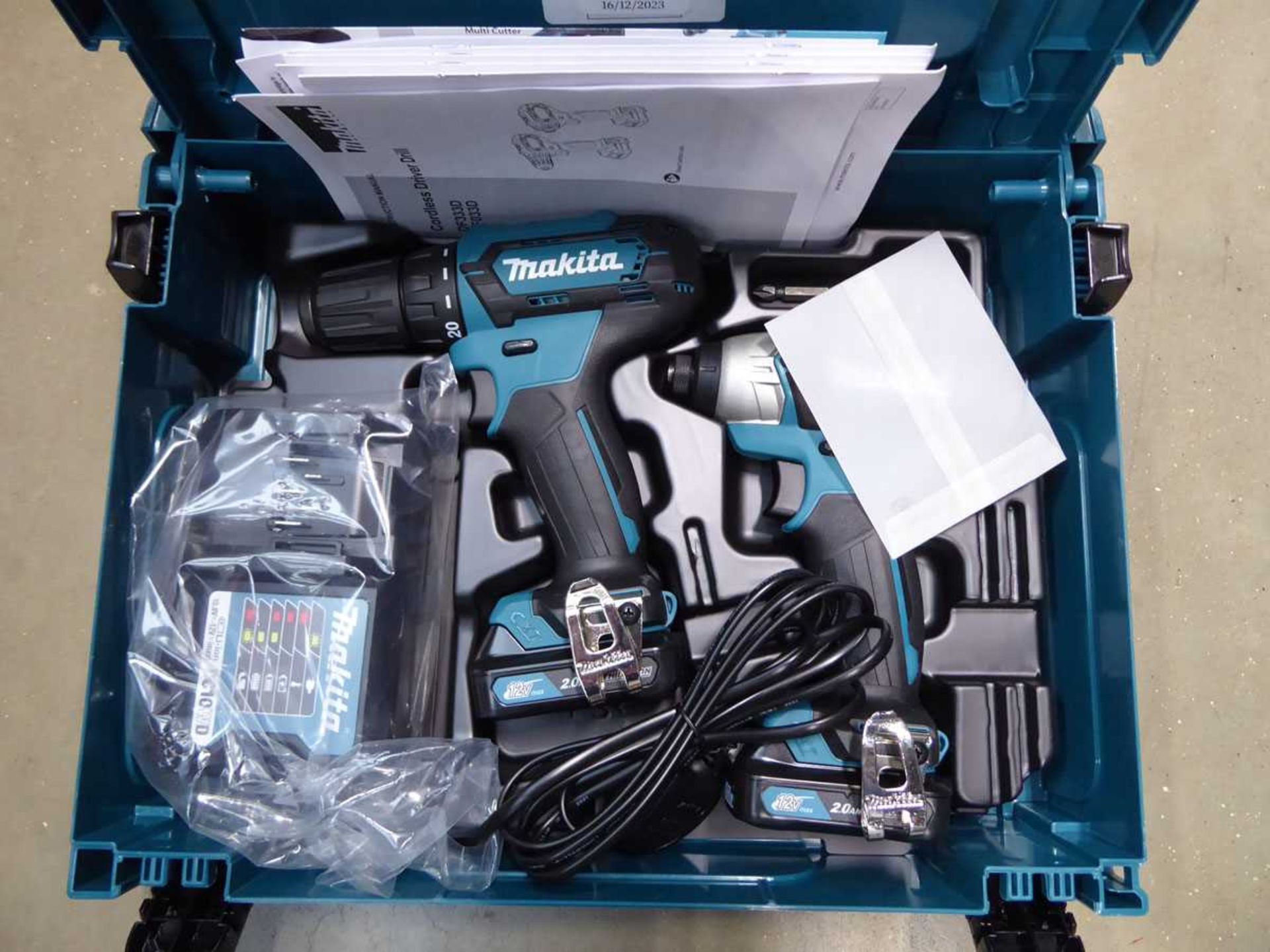 +VAT Makita drill and impact drive with 2 batteries and charger - Image 2 of 3