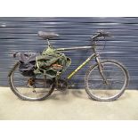 Universal mountain bike in grey