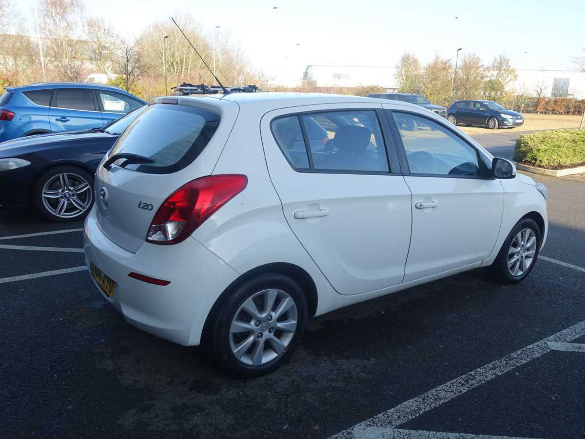 (EX64 AYU) Hyundai i20 Active in white, 5 speed manual, first registered 01/10/2014, 1248cc gas bi- - Image 8 of 9