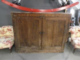 Pine double door cupboard Approx. dimensions: Length - 127cm, Width - 53cm, Height - 98cm