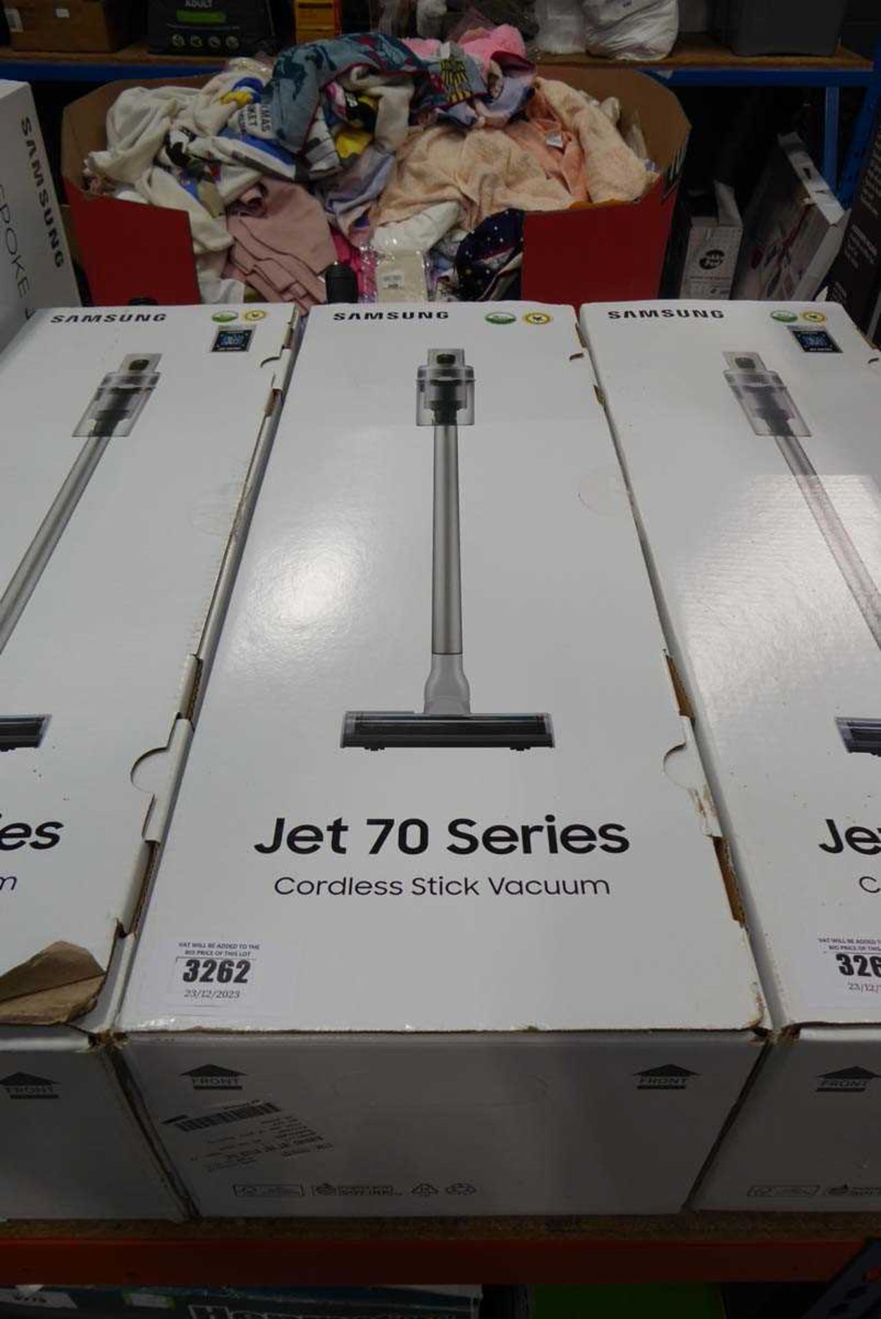 +VAT Samsung Jet 70 Series cordless stick vacuum with box, pole, head, 2 attachments, battery and