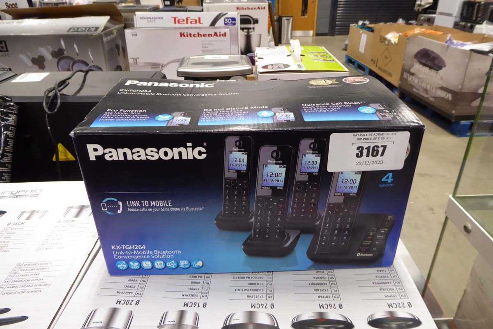 +VAT Panasonic link to mobile coverage phone set