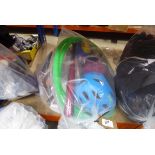 +VAT Selection of various outdoor sports toys