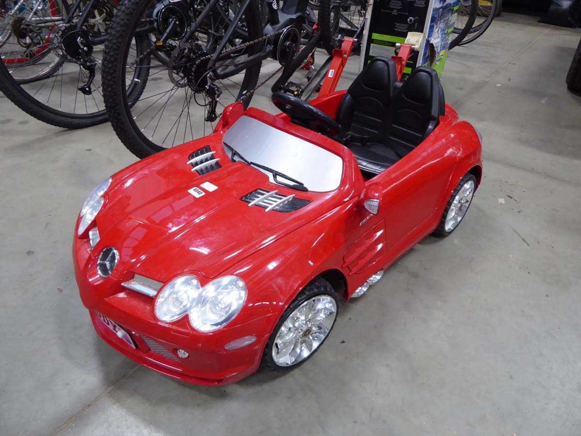 Mercedes child's electric car, no charger