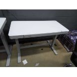 +VAT Rise and fall desk