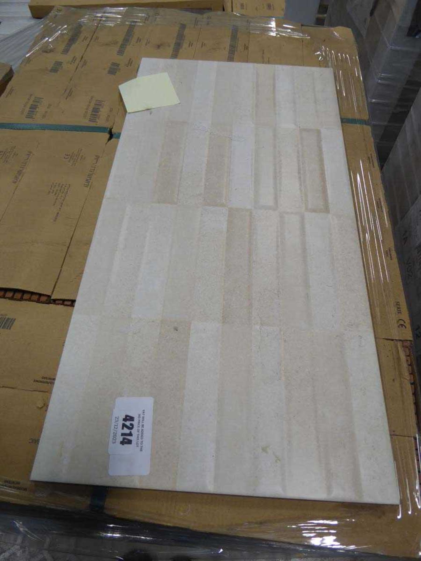 3/4 of a pallet containing 300 x 600 Leeds beige decor tiles - Image 2 of 2