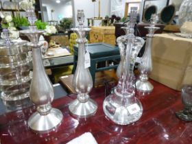 +VAT Set of 4 silvered finish tabel lamps together with a glass table lamp