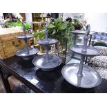 +VAT Set of 3 Lambert cake stands