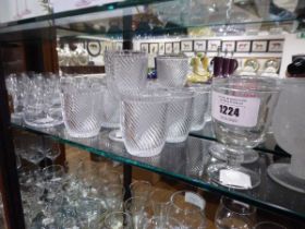 +VAT Shelf of miscellaneous drinking glasses