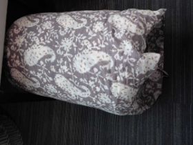 +VAT Grey paisley patterned double throw