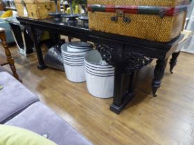 +VAT Large black painted Chinese alter table