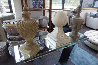 +VAT 3 ornamental finials