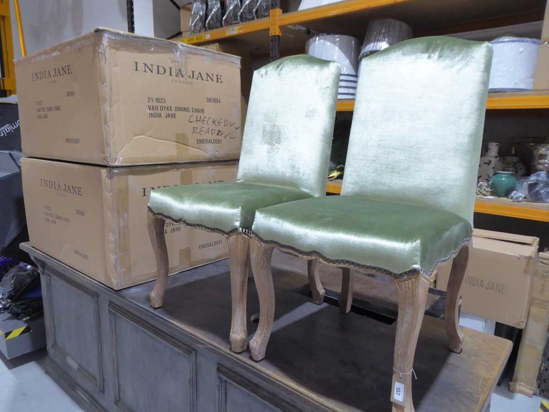 +VAT Set of 6 Van Dyke dining chairs in emerald green velvet material