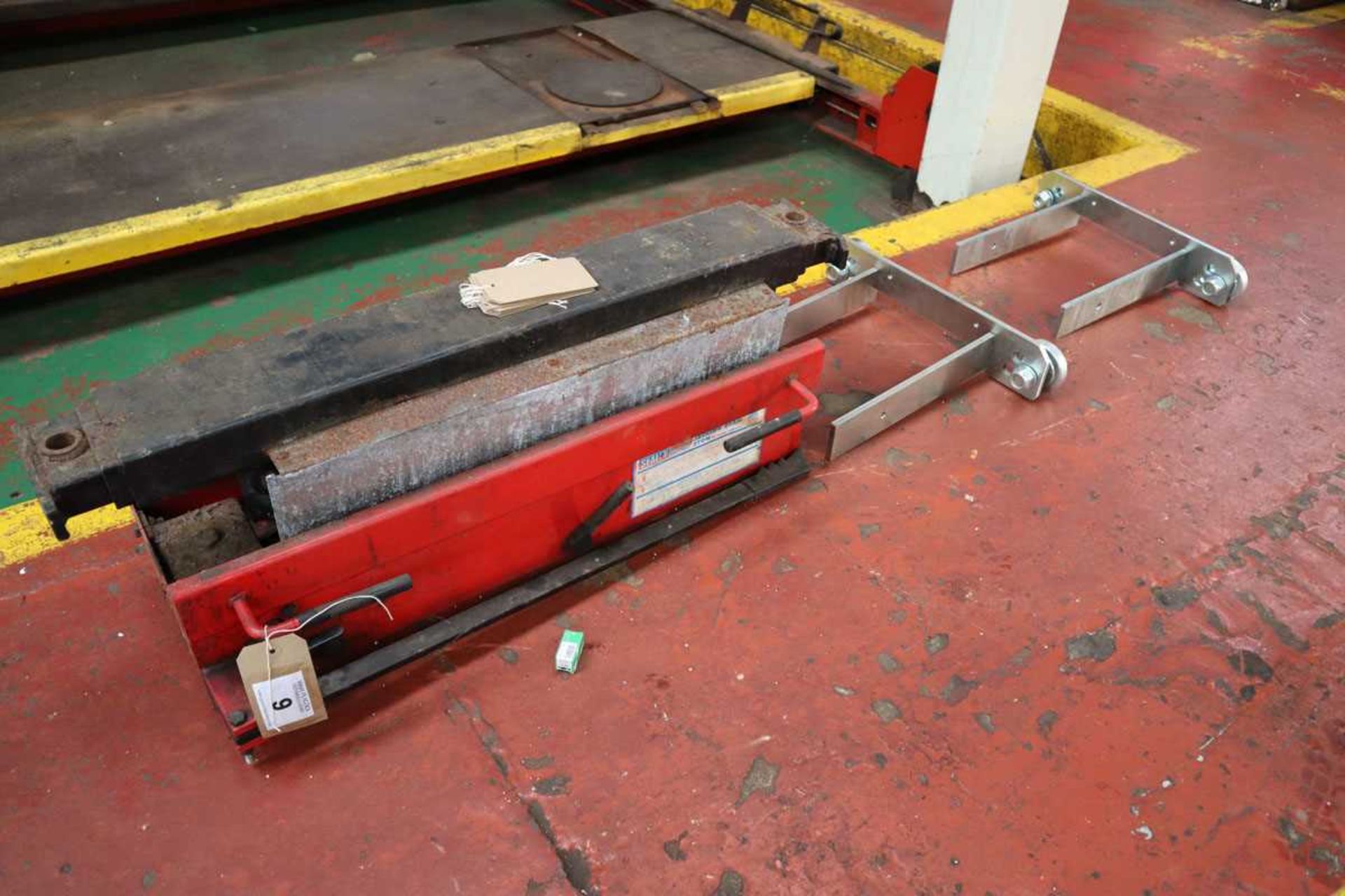 +VAT Sealey model: SJBEX200 2 ton jacking beam lift