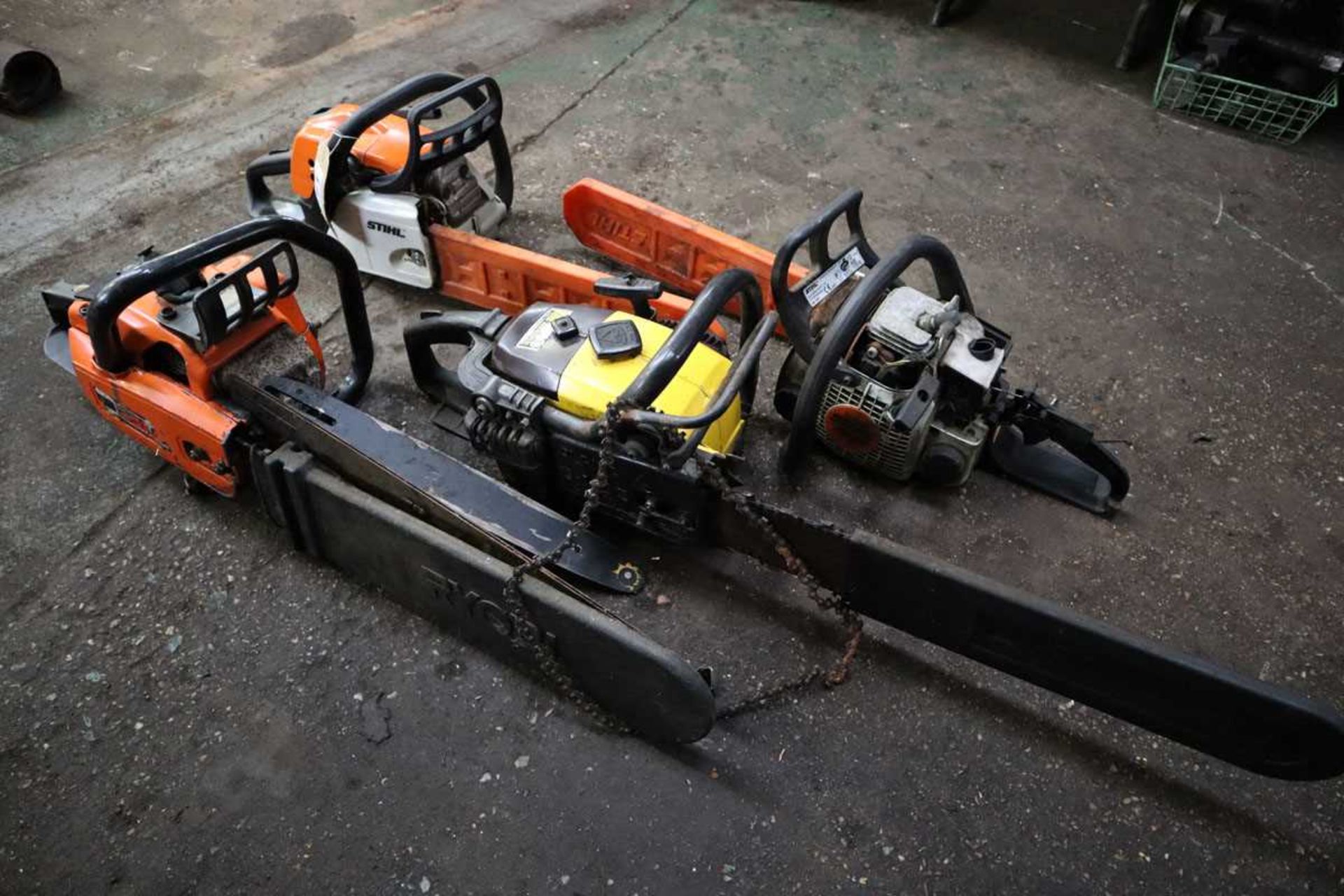 +VAT Stihl MS181 4/C chainsaw plus 3 other assorted part chainsaws