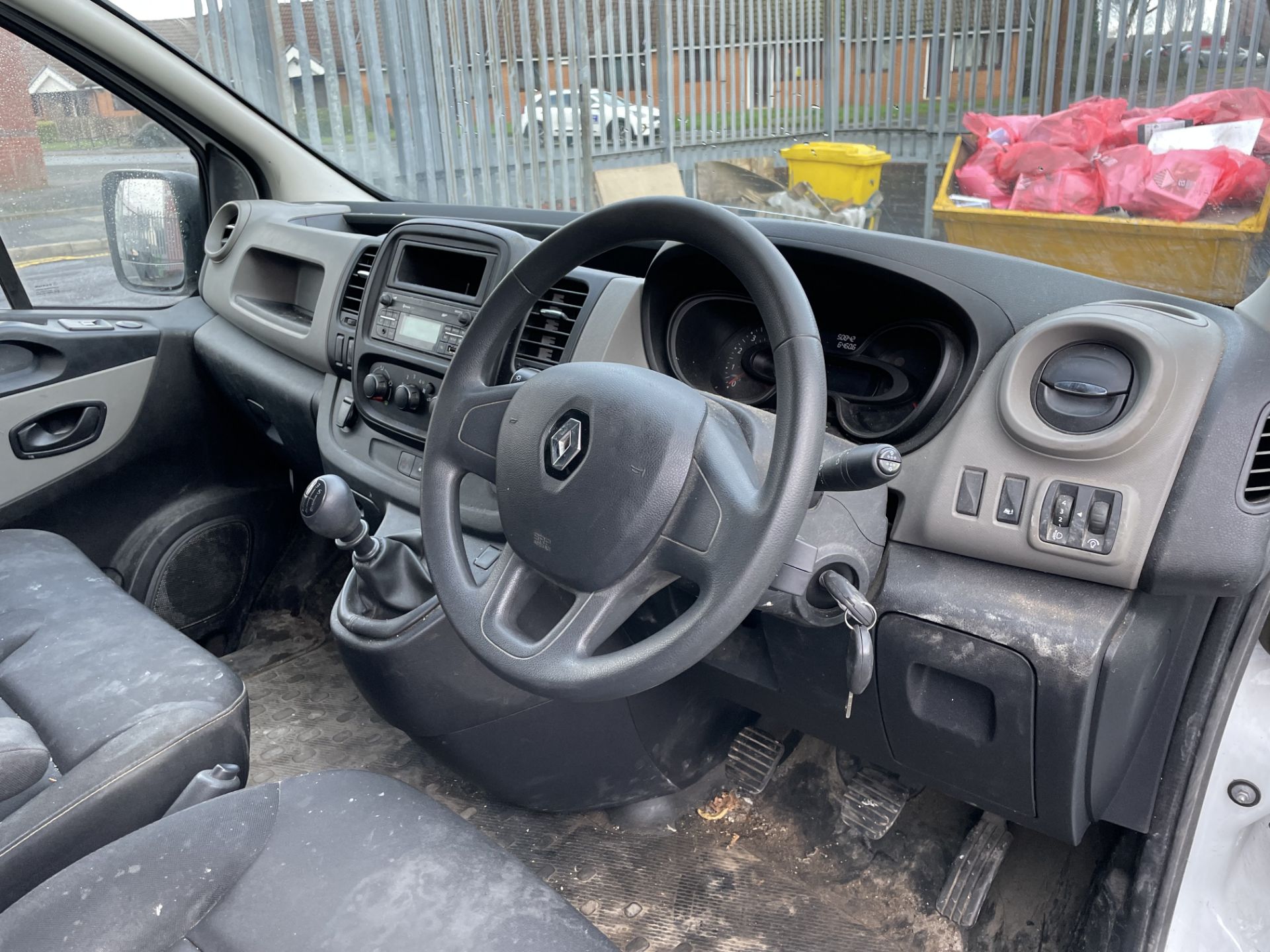 A Renault Trafic LL29 Business Panel Van Reg. No.MB19AOX, first registered 29/7/2019, indicated 50, - Image 9 of 12
