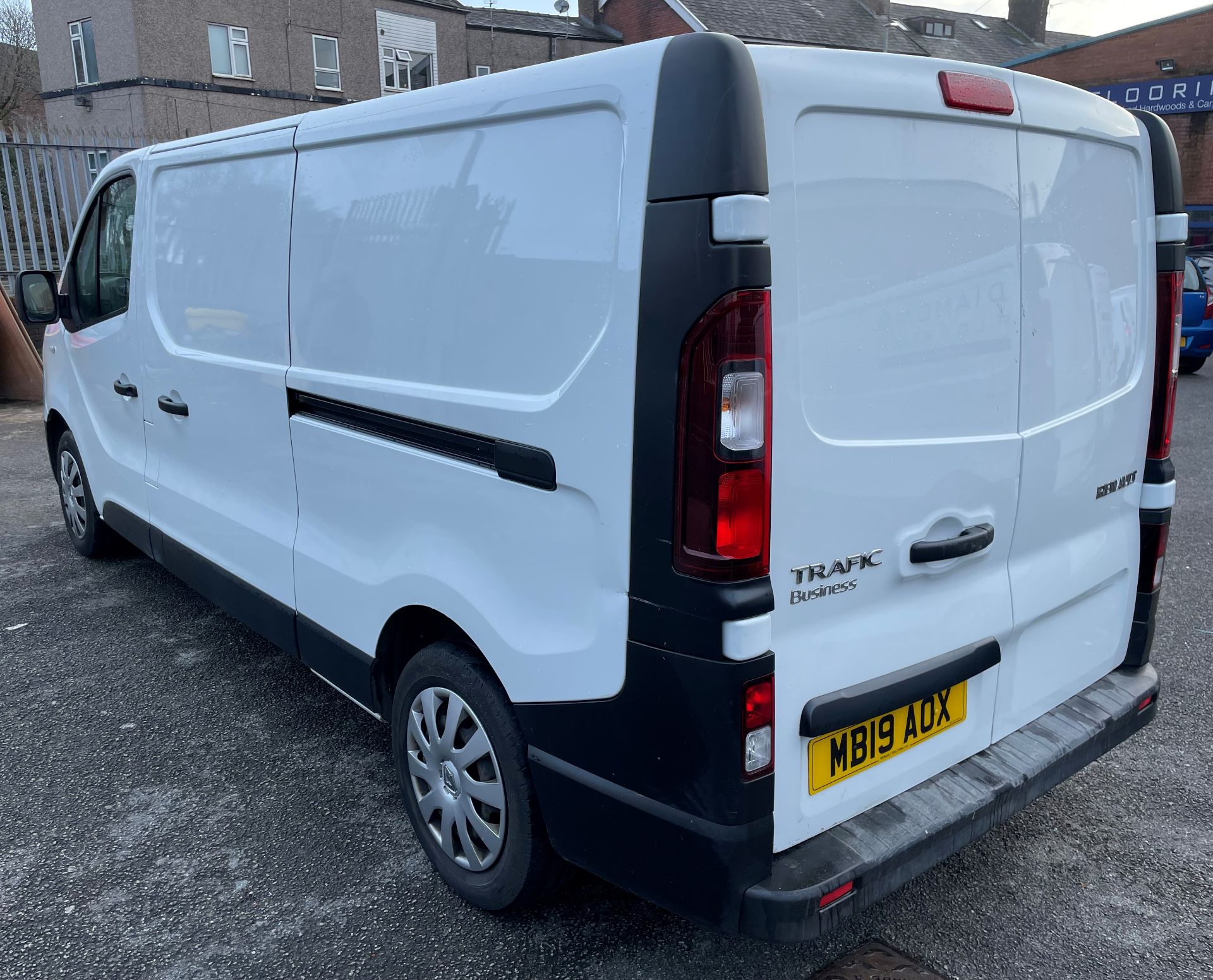 A Renault Trafic LL29 Business Panel Van Reg. No.MB19AOX, first registered 29/7/2019, indicated 50, - Image 3 of 12