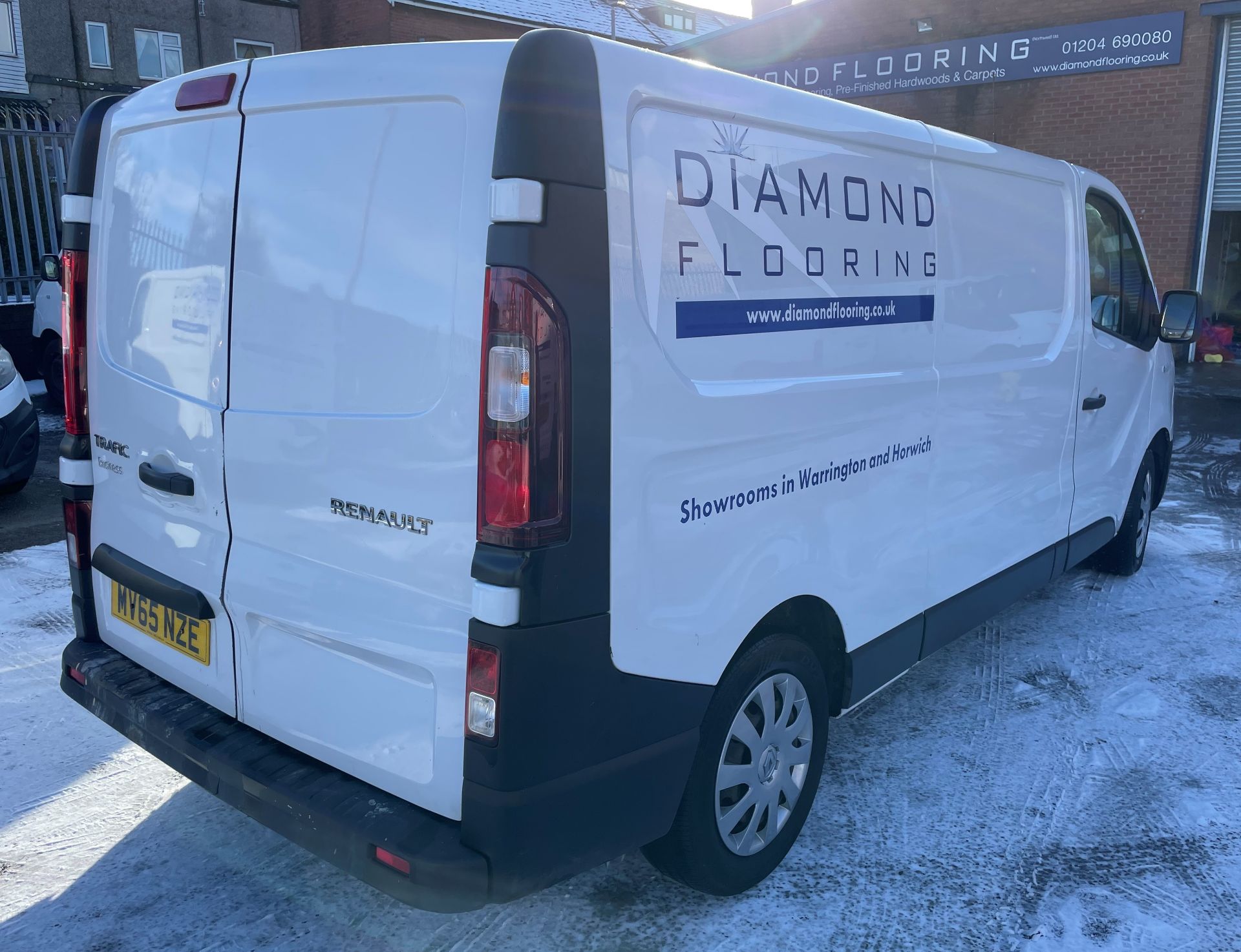 A Renault Trafic LL29 Business dci115 Panel Van Reg. No.MV65NZE, first registered 11/9/2015, - Image 4 of 11