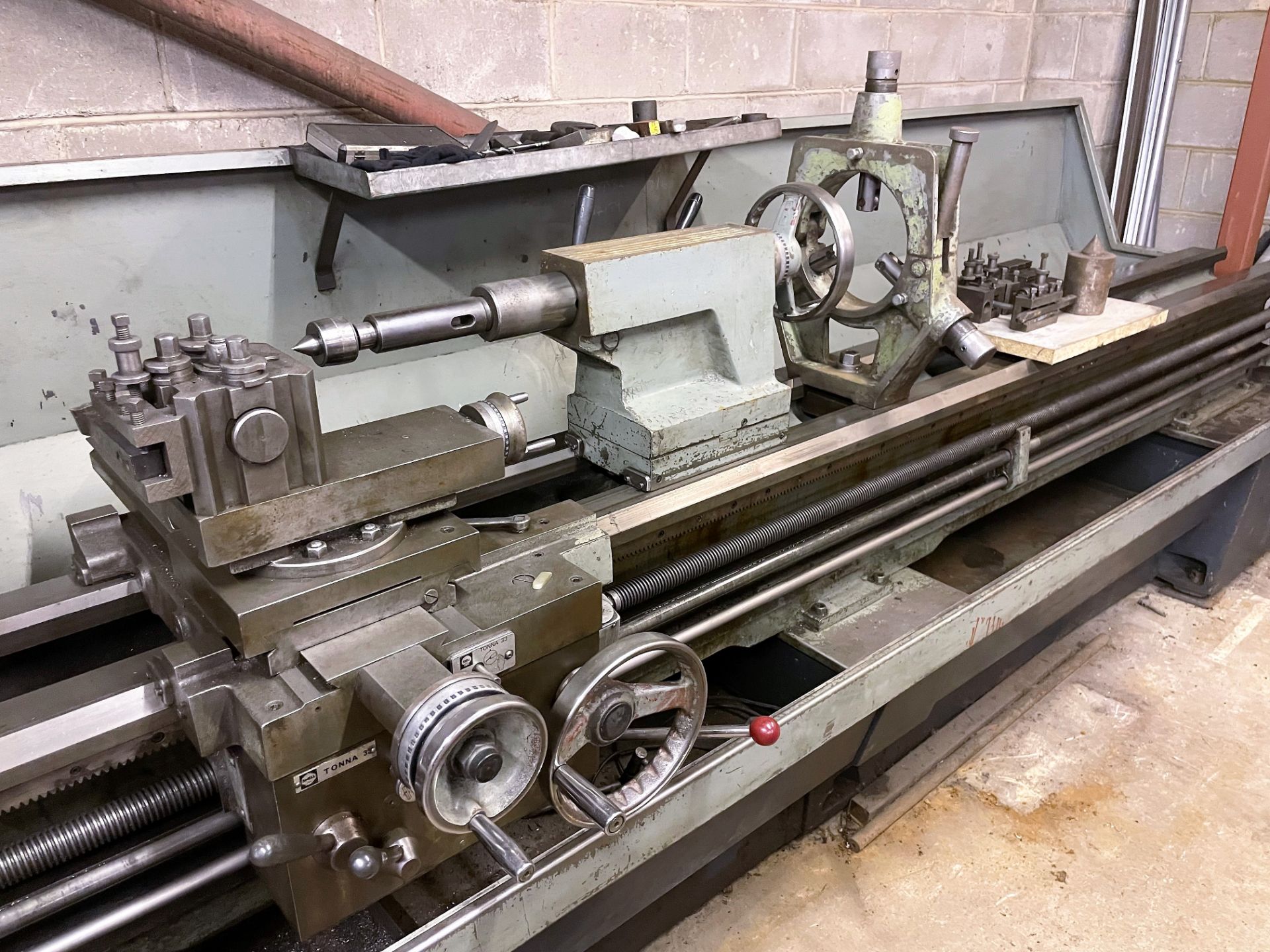 A Colchester Mastiff 1400 SS&SC Lathe No.8/0218/05373, 21in swing, 120in centres; fixed and - Image 3 of 5