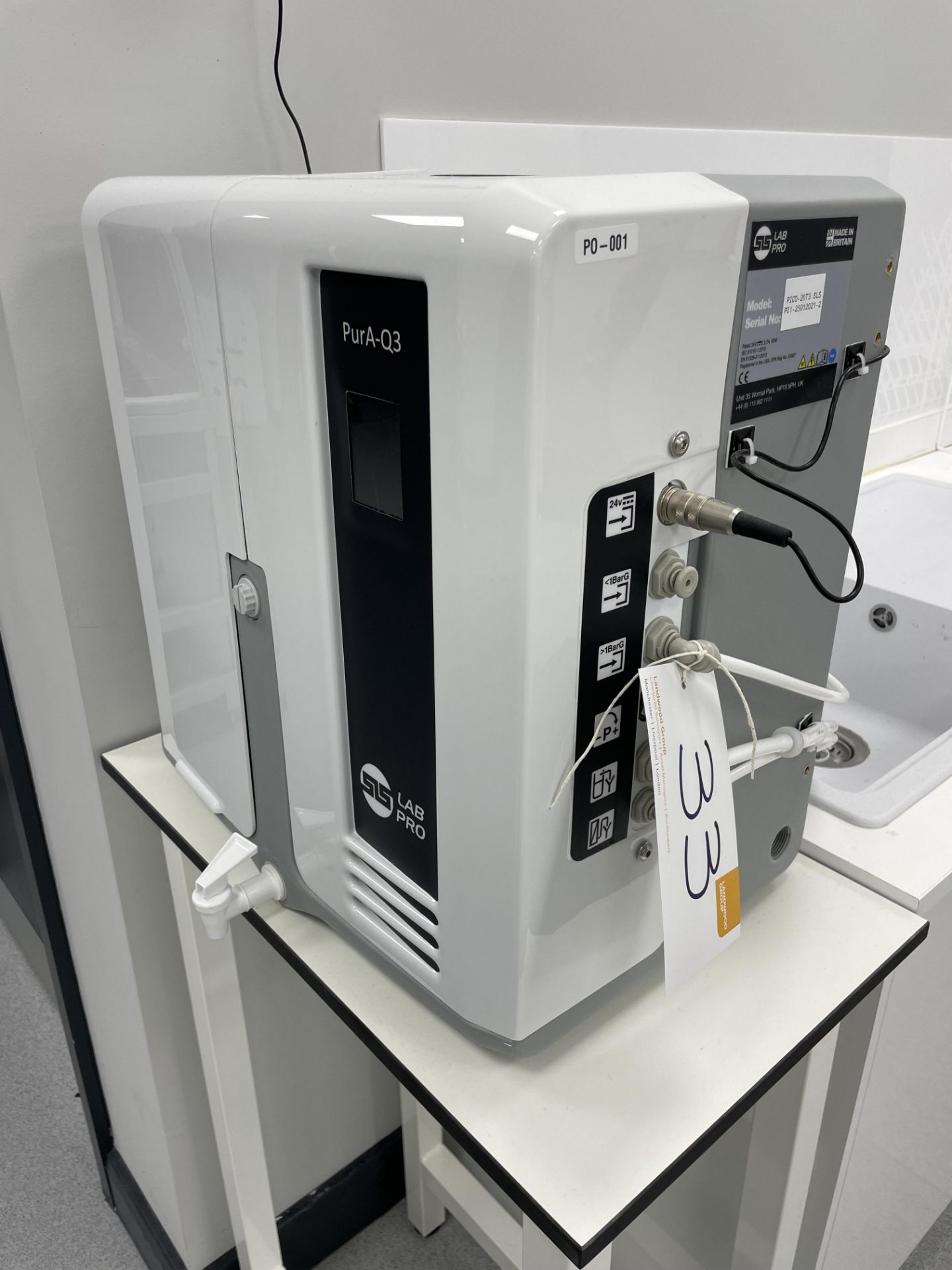 A SLS Lab Pro PurA-Q3 model PICO-20T3 SLS water purifier no: PI1-25012021-2 on laboratory bench 62cm