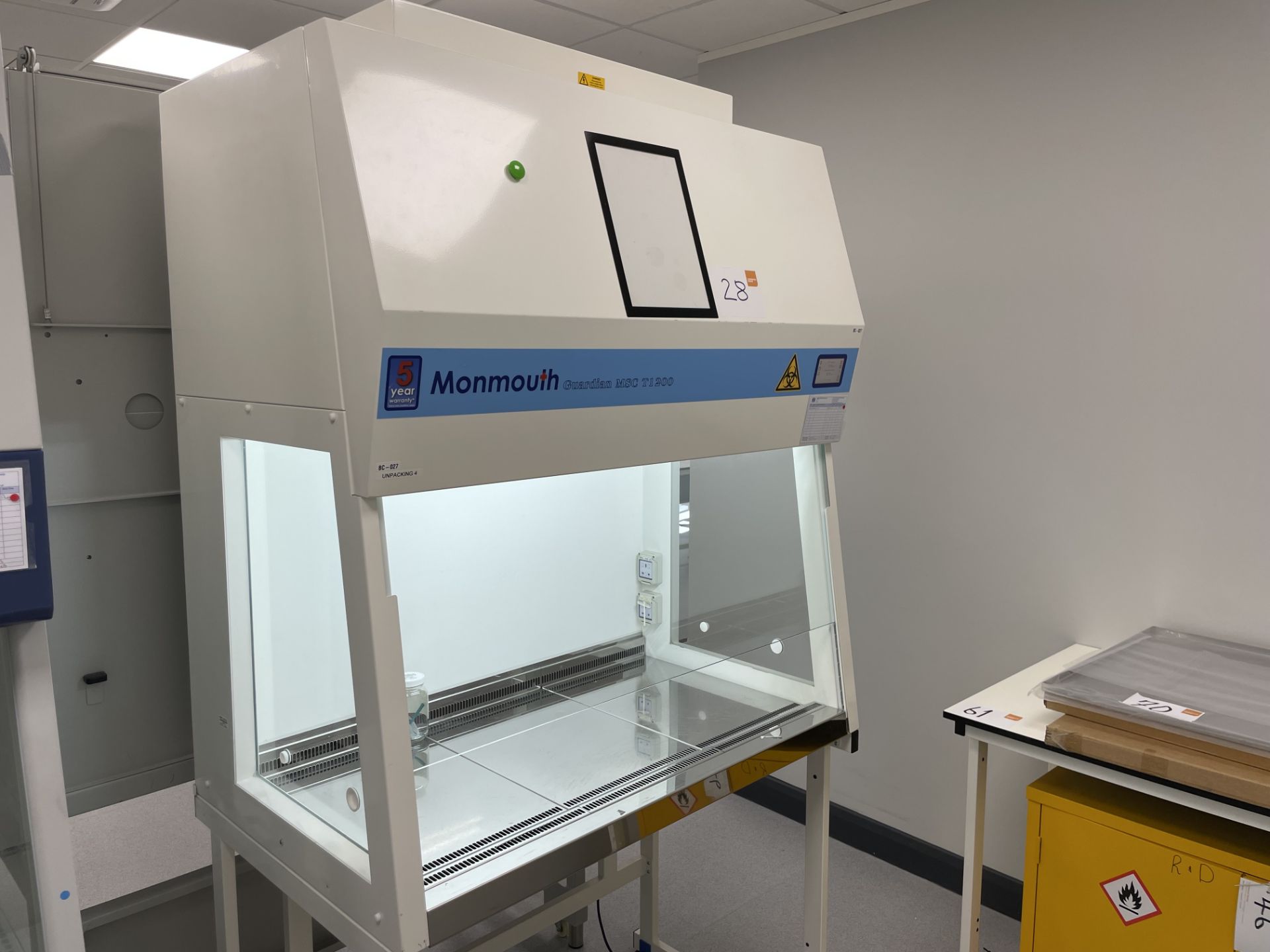 A Monmouth Guardian MSC T1200 biological safety cabinet no: MSC12-15529 (2020) with electronic - Image 2 of 4