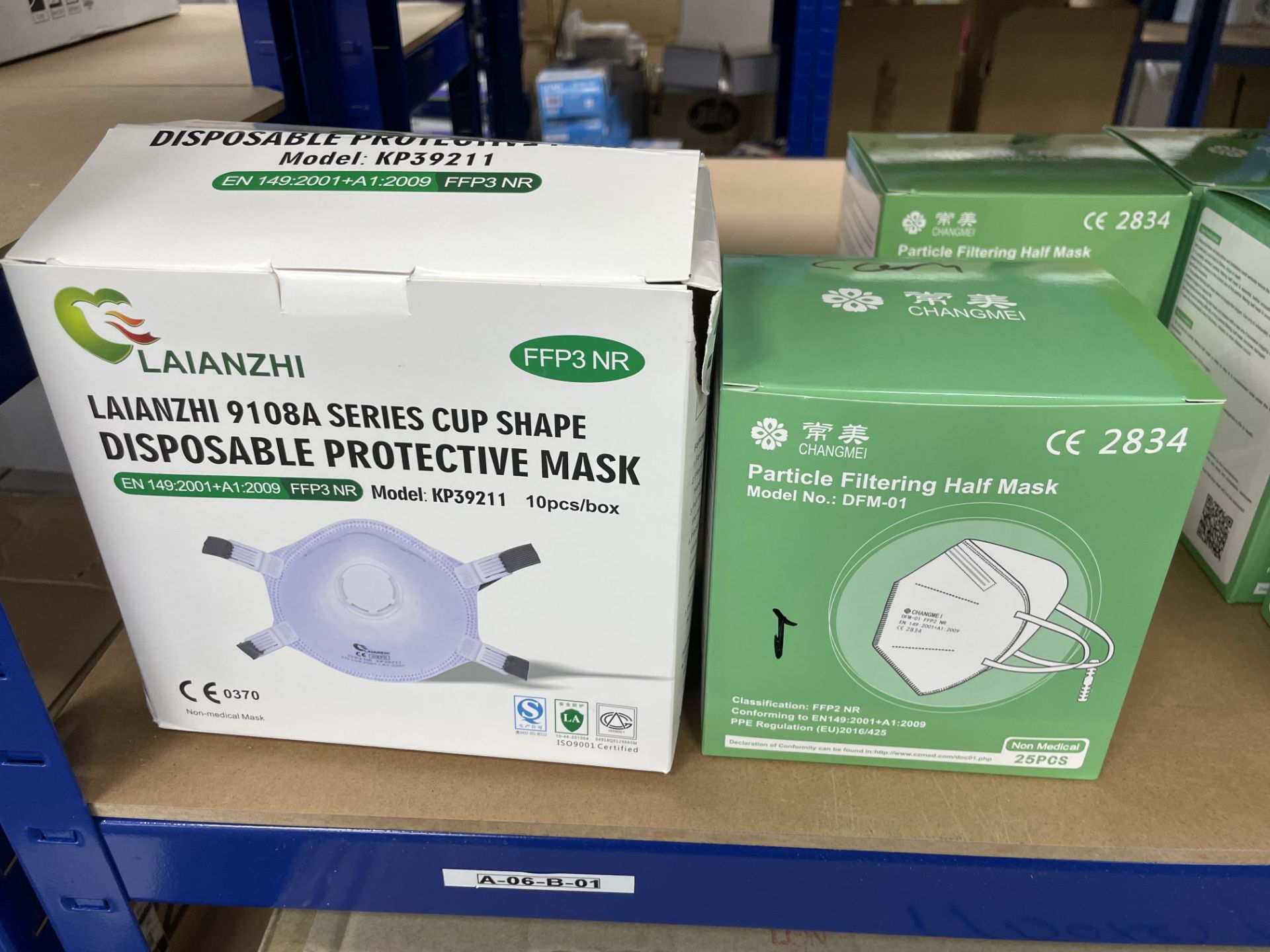 19 boxes of 10 Laianzhi 9108A Series model KP9211 cup shape disposable protective masks with 8 boxes - Image 2 of 2