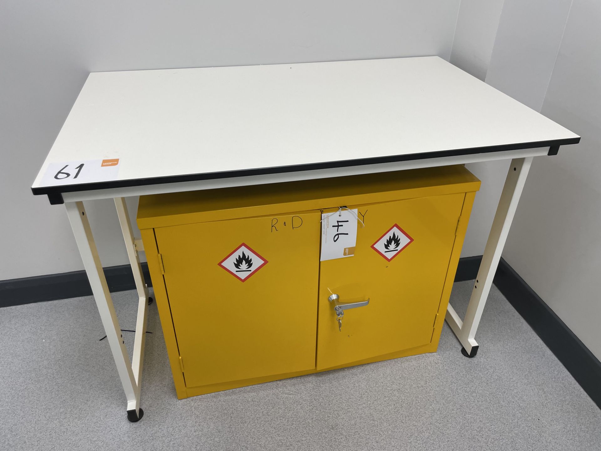 A Laboratory bench, 120cm x 75cm x 89cm h.