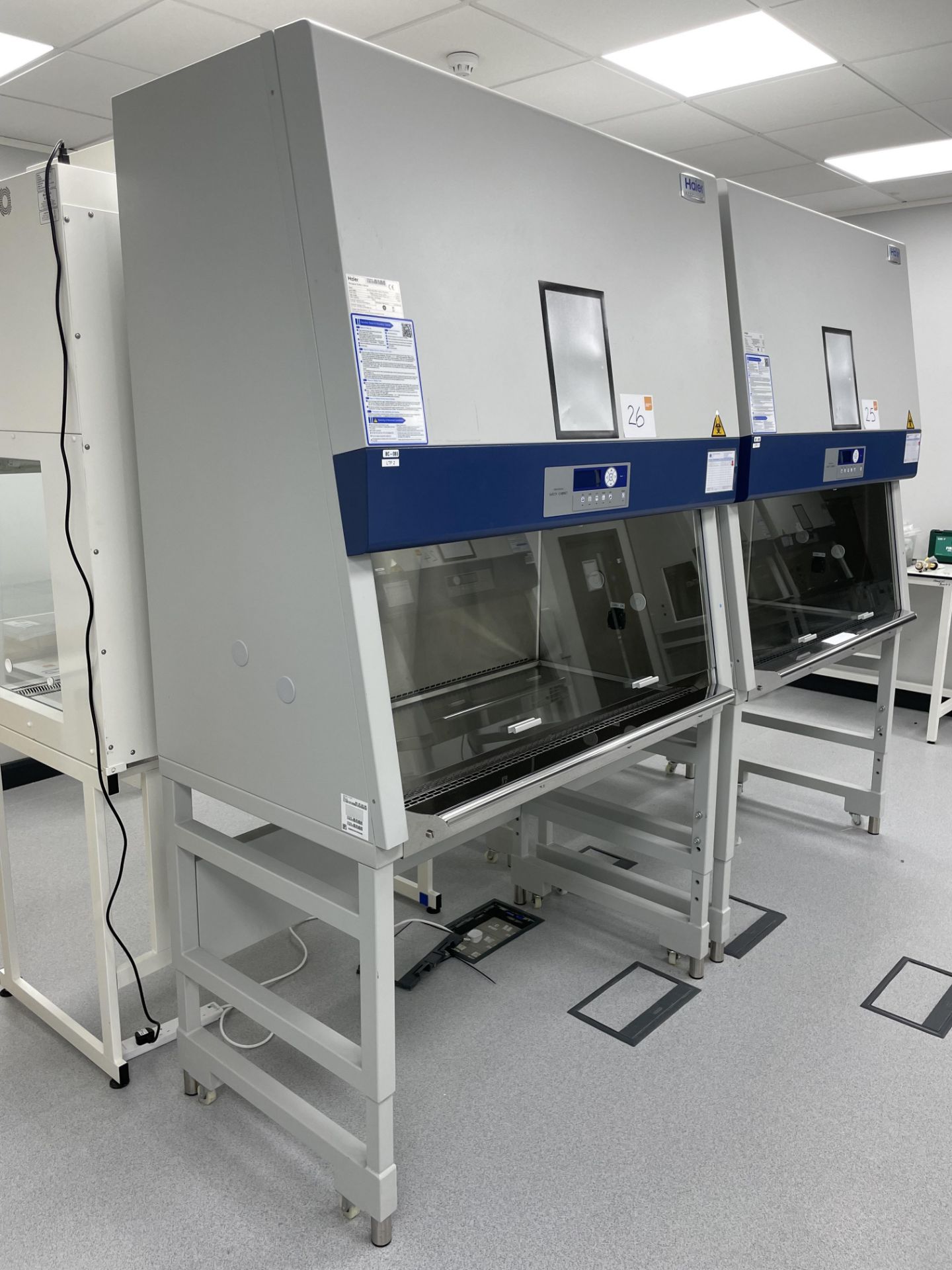 A Haier Biomedical HR1200-IIA2 biological safety cabinet on mobile stand no: BE0GG 1EB20 0QHLB 50029