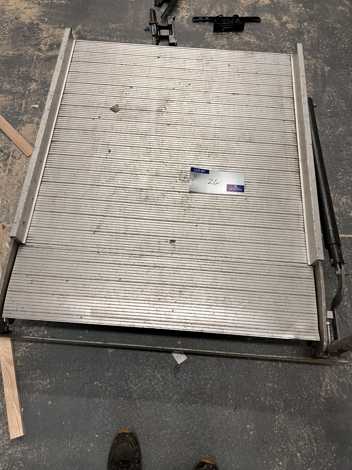 A WM AL300 Folding Van Ramp for Sprinter, 350KG weight limit, bolts missing for floor fixing to