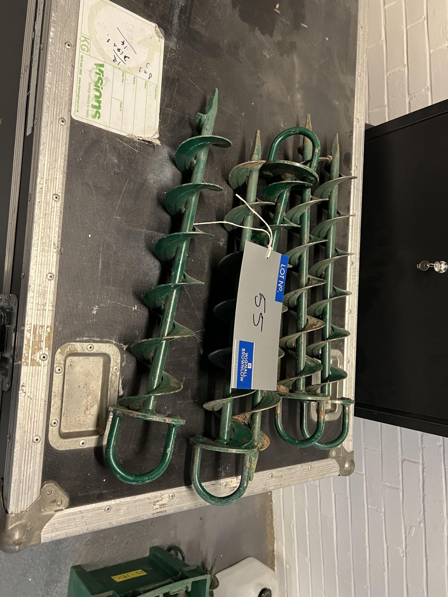 20 Ground Anchor Screws (located at Visions, Unit 14, Suttons Business Park, Reading, Berkshire, RG6