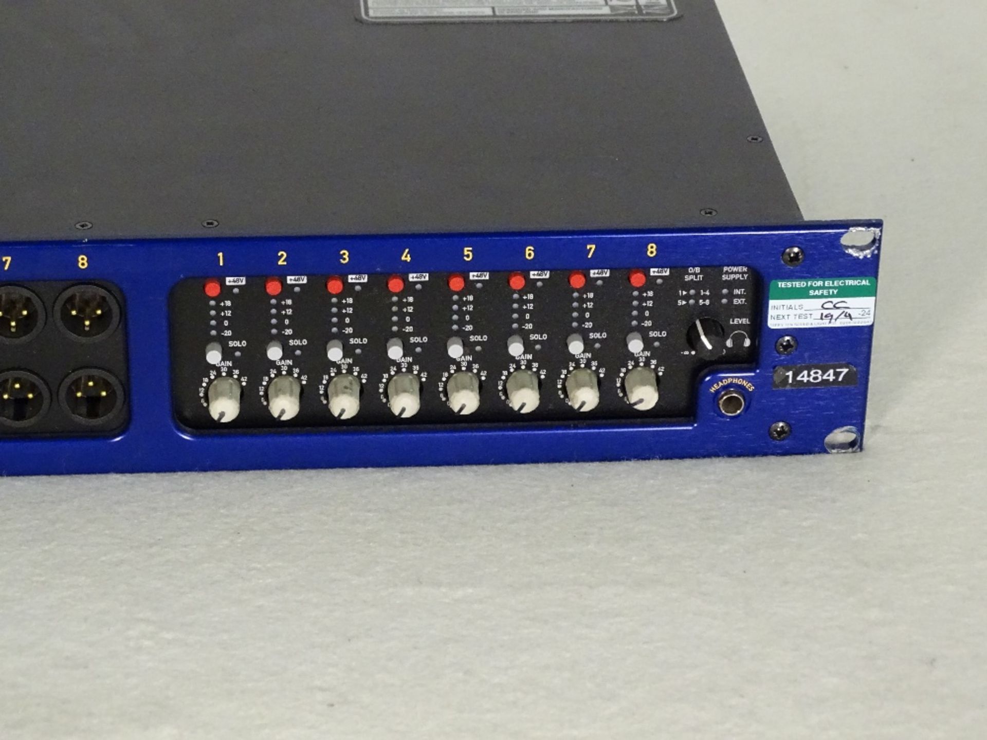 An XTA DS8000/D-8 Channel Mic/Line Distribution Units, a 2U, 8 input to 32 output mic/line - Image 3 of 6