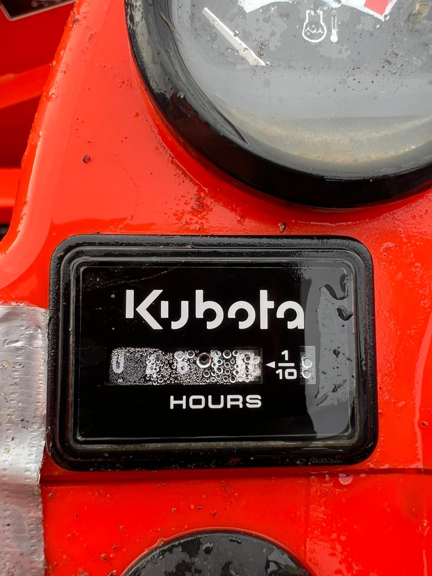 A Kubota F3680-EC 4WD Ride On Mower with 3 blade Mower Deck (one blade missing) and towing hitch, - Image 9 of 13