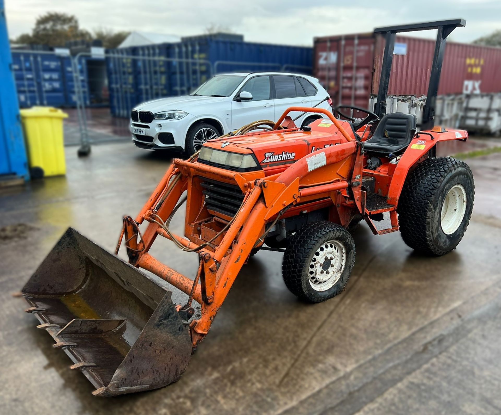 A Kubota Sunshine L1-215 Compact Utility Tractor with Monroematic Auto Controls, 1350mm bucket,