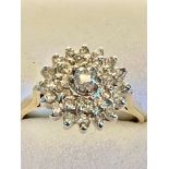 Exceptional Diamond Dress / Cocktail Ring 9Ct Gold - Impressive 0.30Ct Diamond Weight