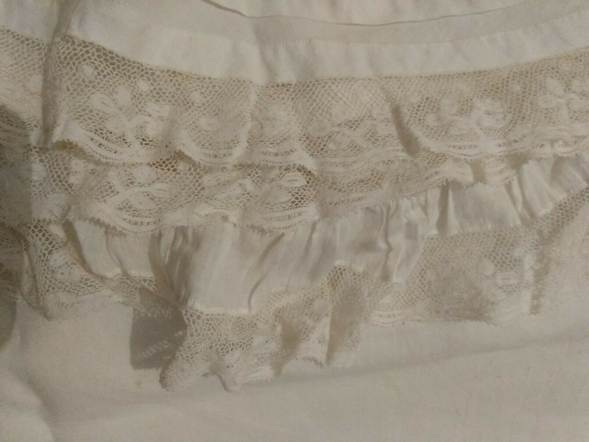 Royalty Queen Victoria's Nightdress 100% Cotton Embroidered CROWN above VR No 36 being No 36 of - Image 3 of 12