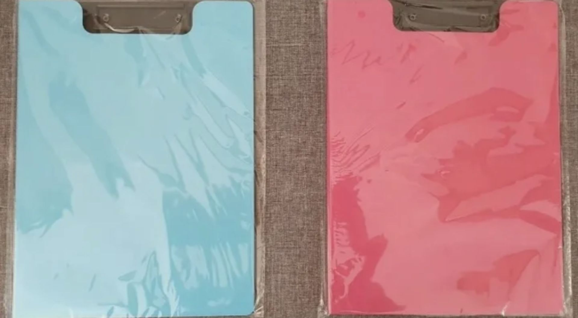 200 X Blue & Pink Foldable Clipboards - Image 3 of 4