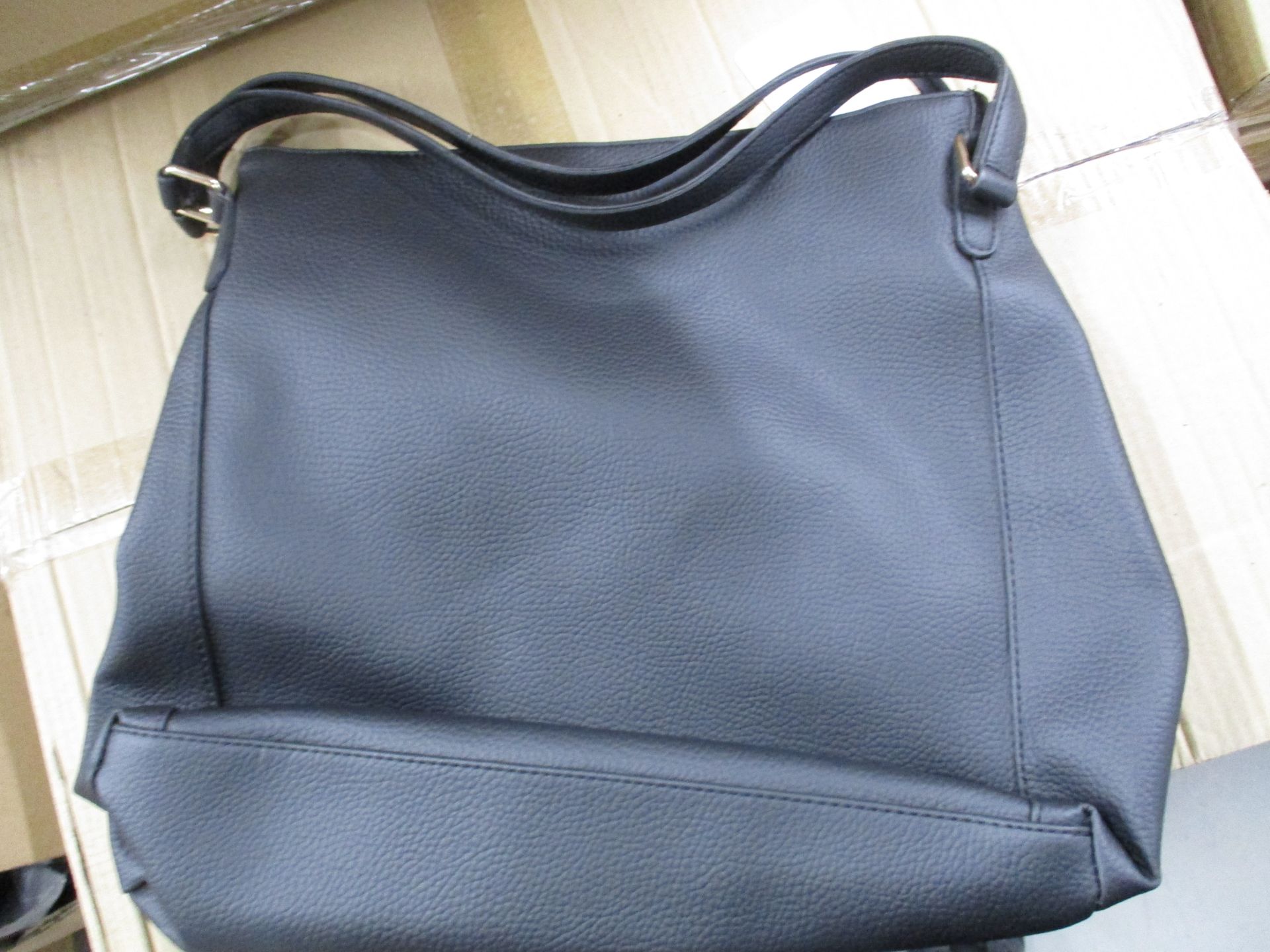 21 New Black Destello Handbags - Image 2 of 2