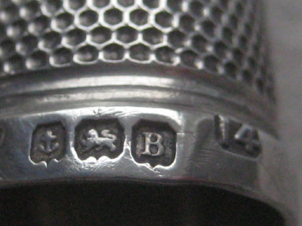 Vintage Silver The Spa No14 Thimble, Birmingham 1926 - Image 3 of 6