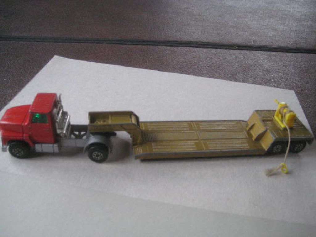 A Group of Vintage Matchbox Vehicles - Image 15 of 15
