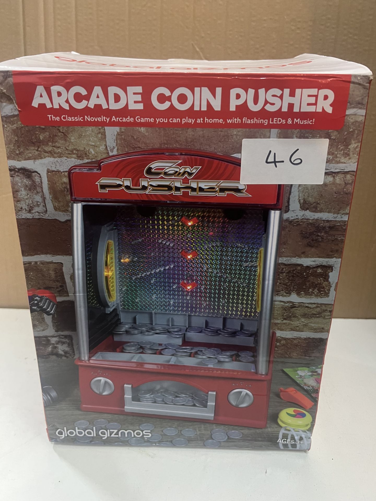 Global Gizmos Arcade Coin Pusher. RRP £39.99 - Grade U