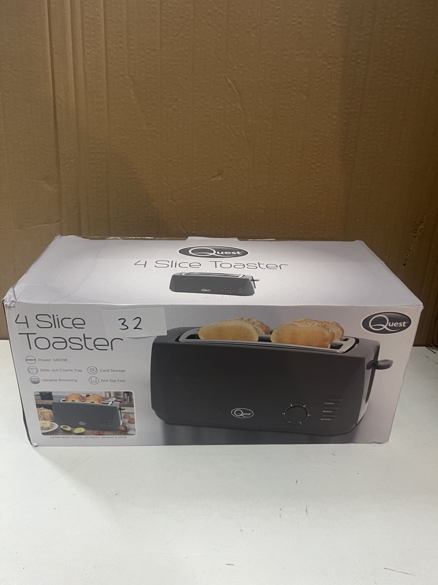 Quest 4 Slice Grey Toaster. RRP £29.99 - GRADE U