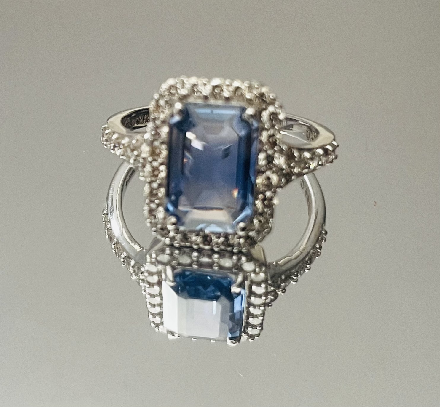 2.53 CT Unheated/untreated Cornflower Blue Sapphire Natural Diamonds & 18k Gold - Image 5 of 6