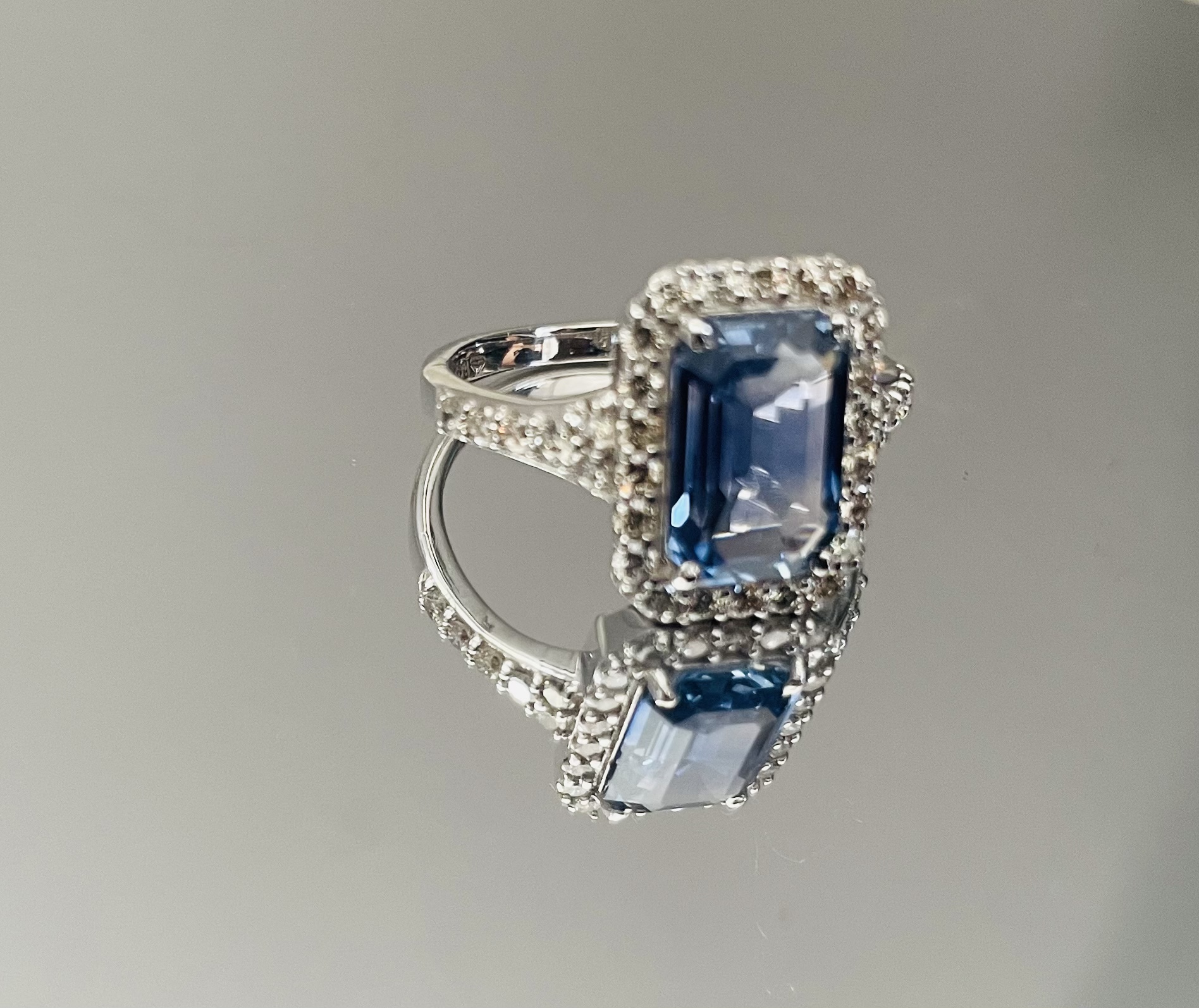 2.53 CT Unheated/untreated Cornflower Blue Sapphire Natural Diamonds & 18k Gold - Image 3 of 6