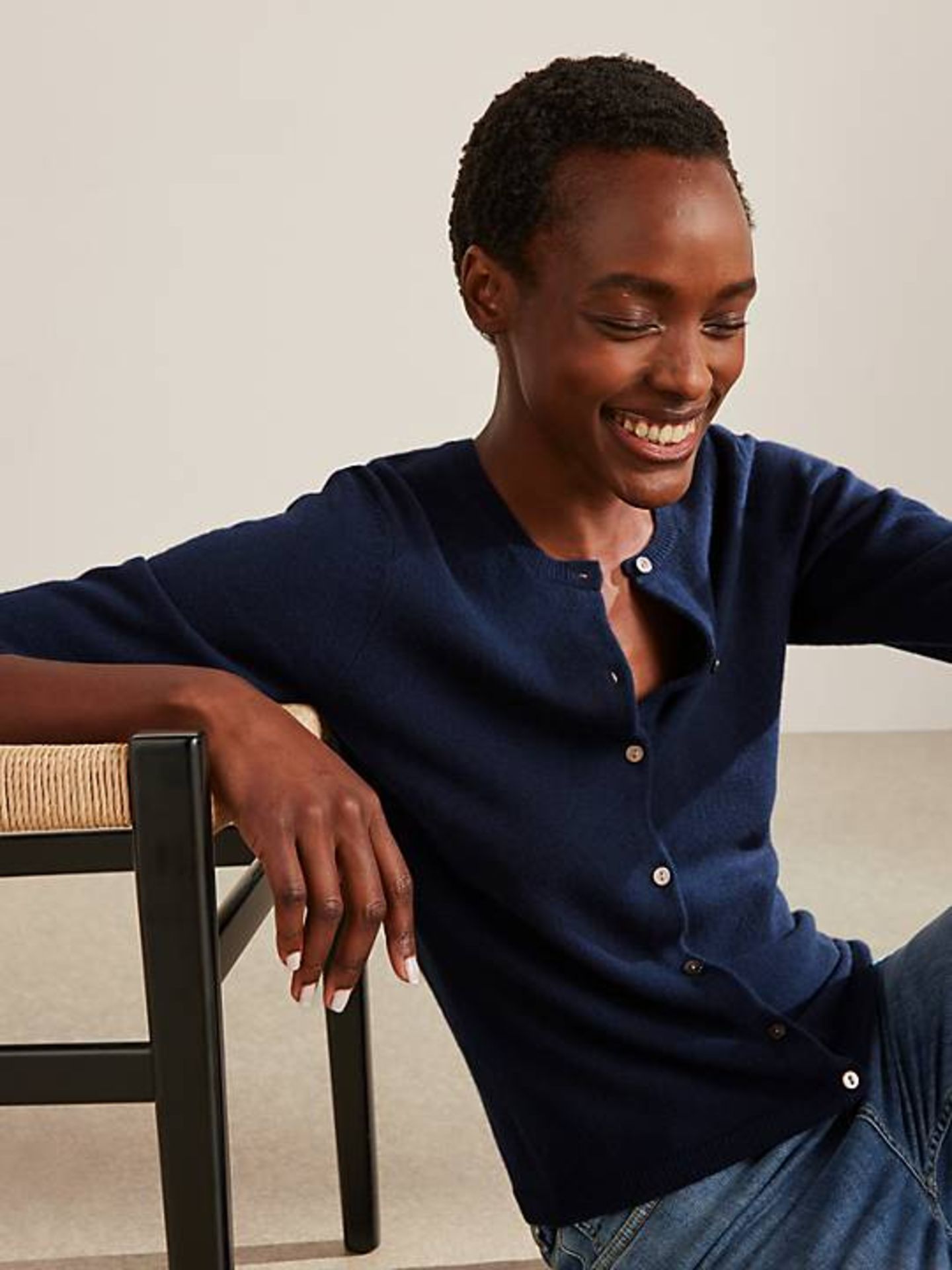 Pallet of Raw Customer Returns - Category - FASHION - P100126593 - Image 45 of 47