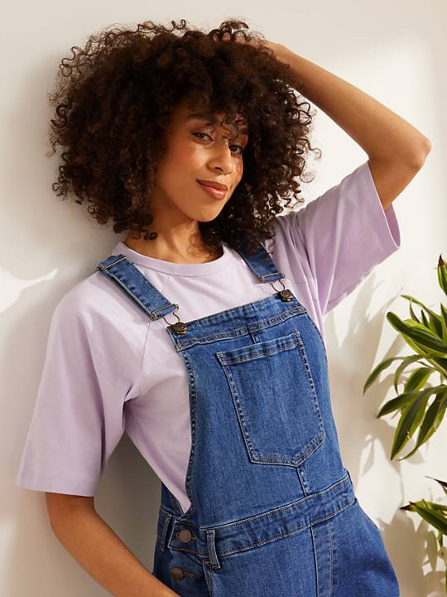 Pallet of Raw Customer Returns - Category - FASHION - P100126593 - Image 8 of 47