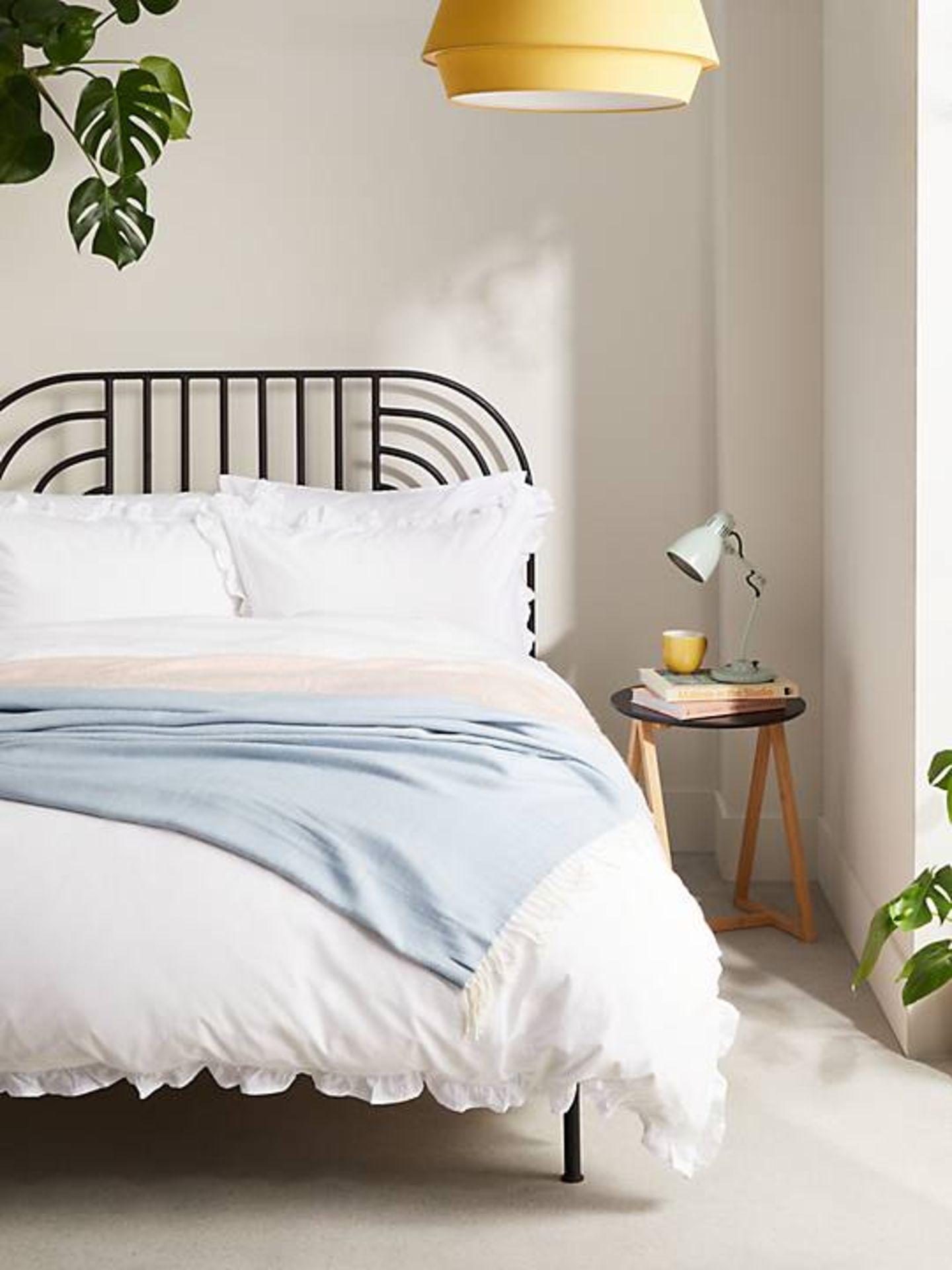 Pallet of Raw Customer Returns - Category - HOMEFURNISHINGS - P100126561 - Image 12 of 60