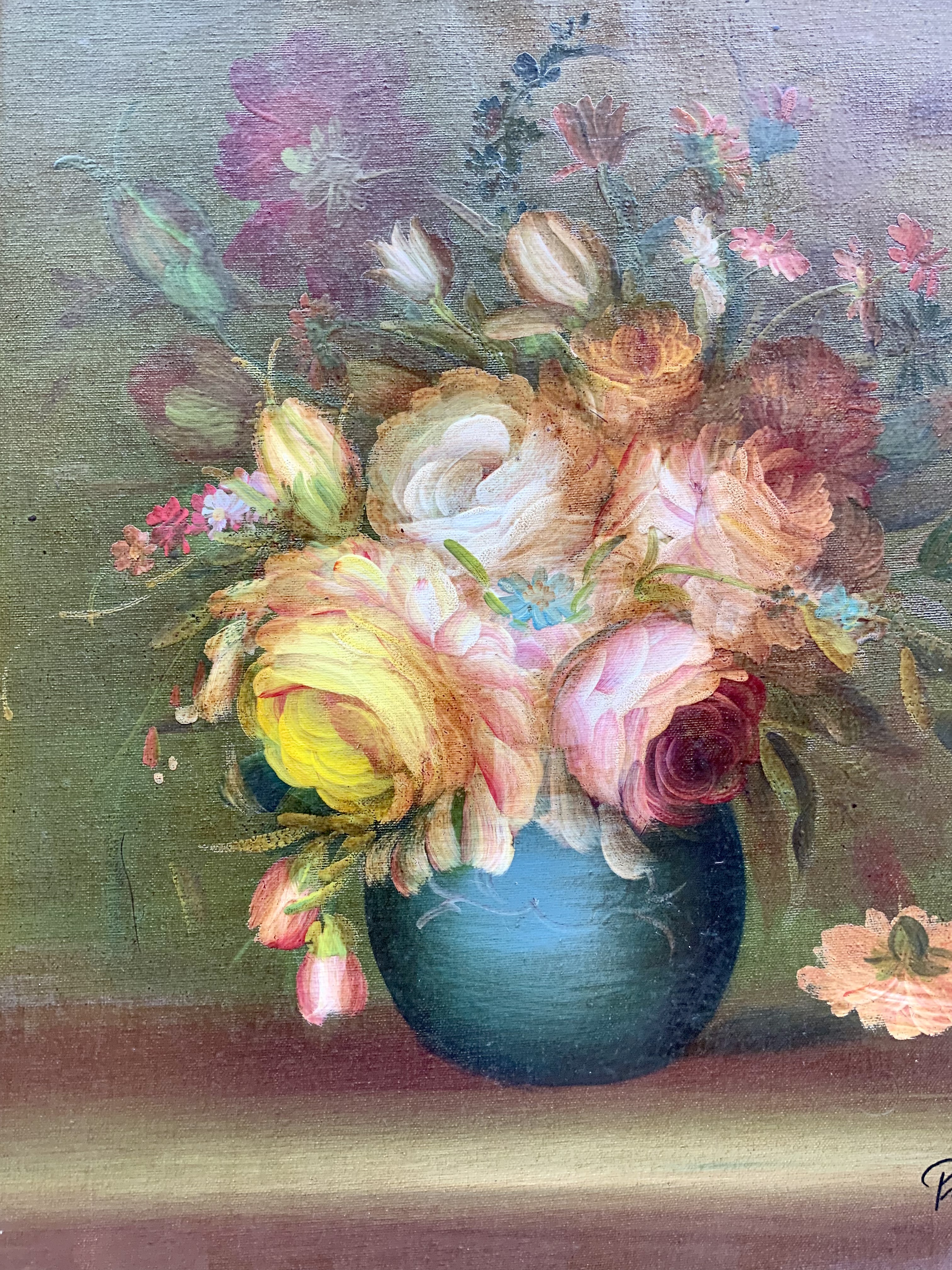 Still Life of Flowers Large Oil on Canvas Set in Gilded Frame Signed 20th Century - Image 3 of 8